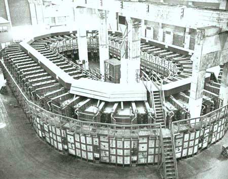 A "racetrack" for separating uranium-235